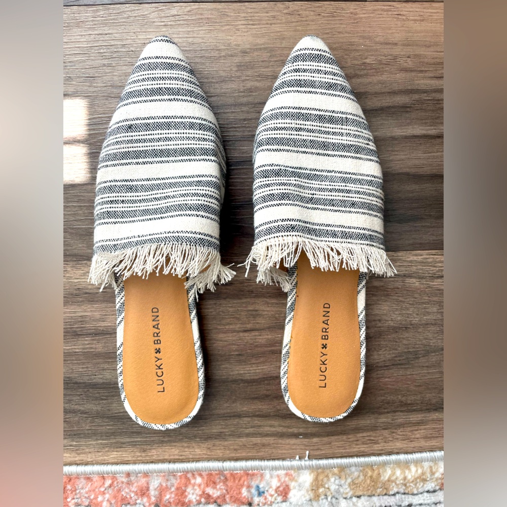 Lucky Brand Women’s Flats / Mules